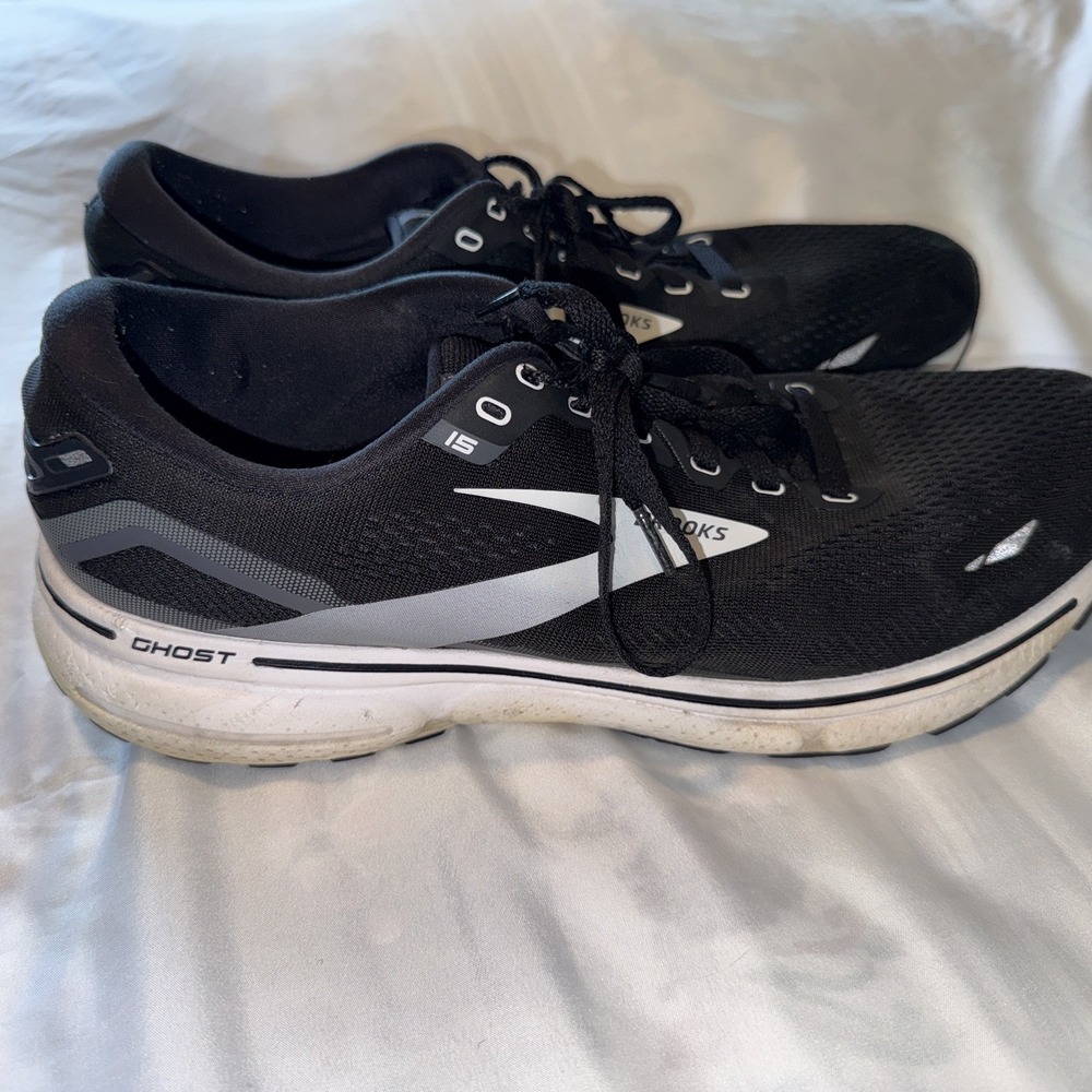 Brooks Mens Ghost 15 1103931D012 Black Running Shoes Sneakers Size 13 - Picture 2 of 6